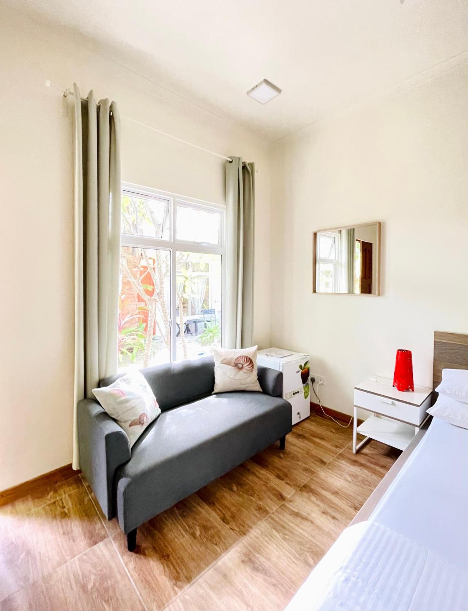 Guest house Three Hearts And 3*